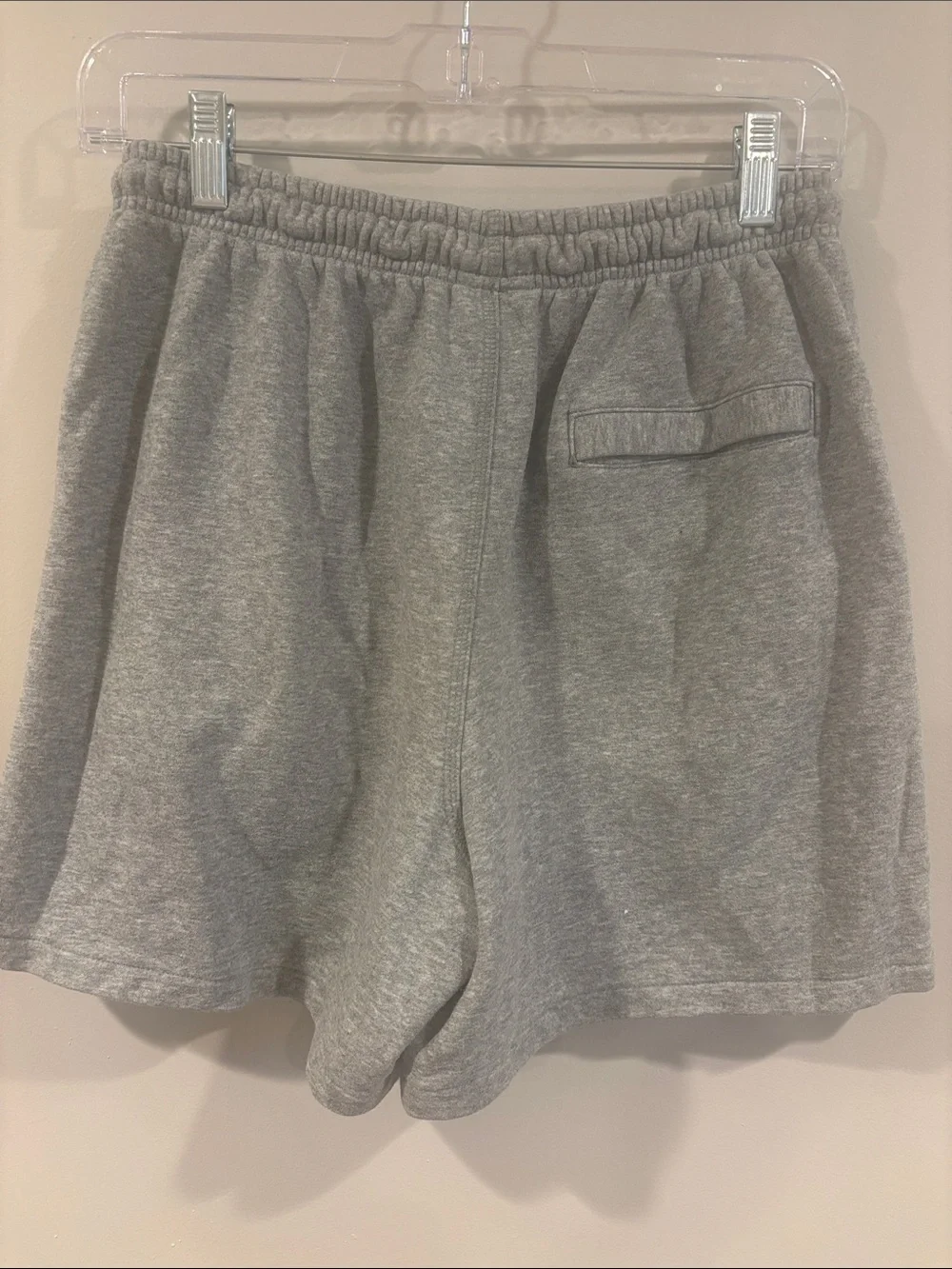Nike Light Gray Fleece Drawstring Shorts, Men’s size small
